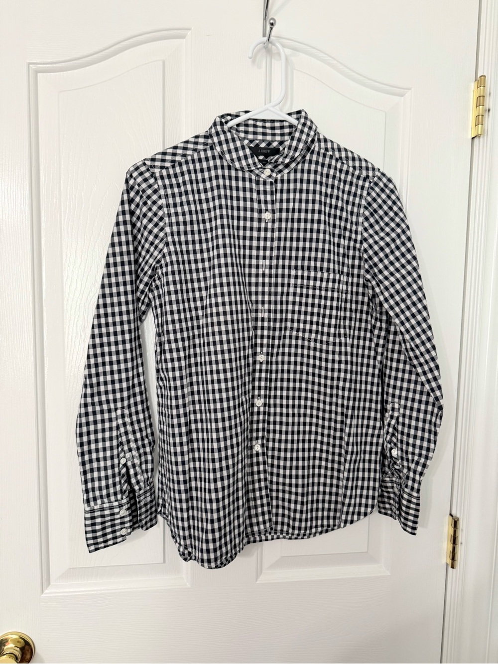 Jcrew women’s  Black & White Gingham Button-Up Shirt size 4
